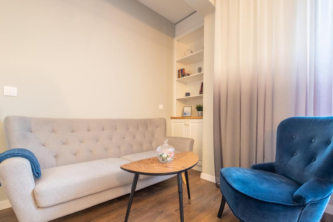 Designer & Cozy 2Bd Flat With A Parking In The City Center By Flat Mаnager صوفيا المظهر الخارجي الصورة