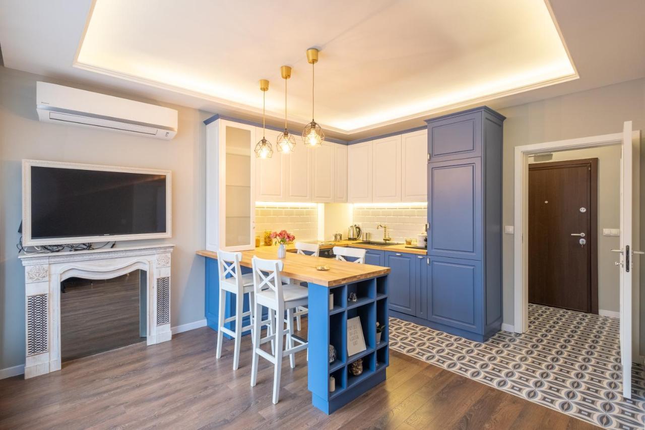 Designer & Cozy 2Bd Flat With A Parking In The City Center By Flat Mаnager صوفيا المظهر الخارجي الصورة