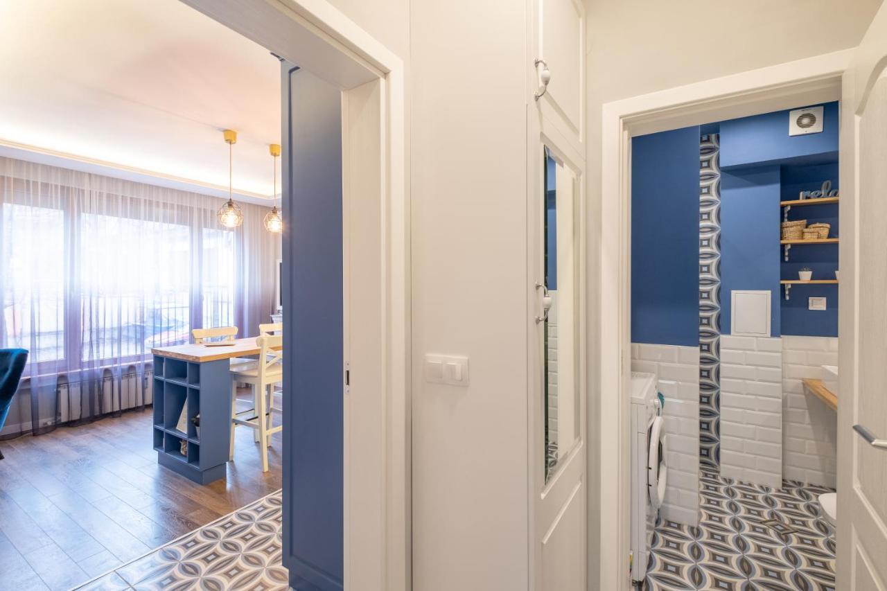 Designer & Cozy 2Bd Flat With A Parking In The City Center By Flat Mаnager صوفيا المظهر الخارجي الصورة